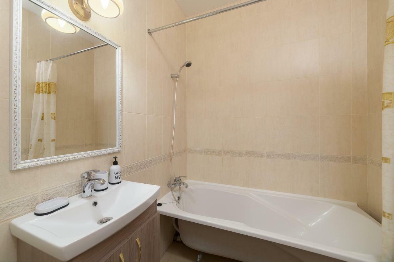 Apartments In 6 Zhemchuzhina Odessa Phòng bức ảnh